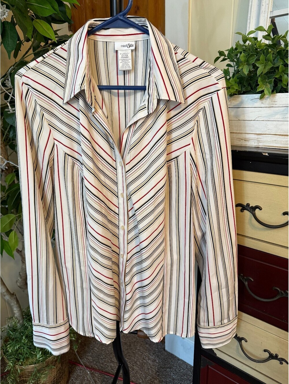 east 5th Women's Striped Long Sleeve Button-Up Shirt Size XL